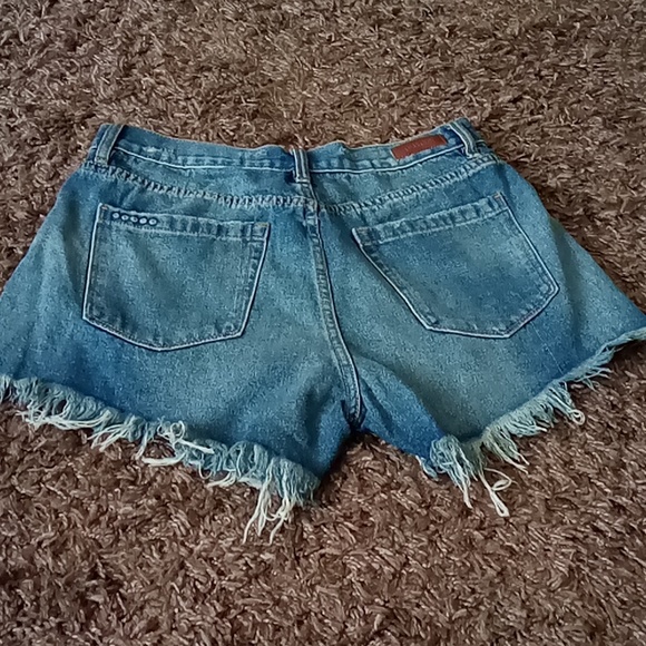 Blank NYC WOMENS HIGH RISE SHORTS - Picture 4 of 4